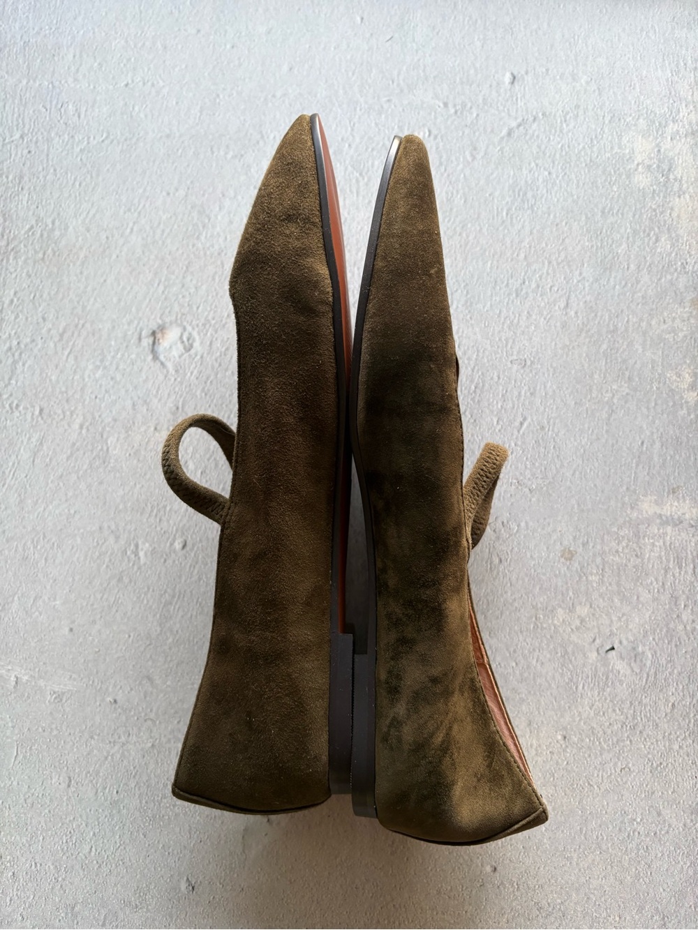 Madewell Olive Green Flats with Elastic Strap, Size 8 - Picture 7 of 8